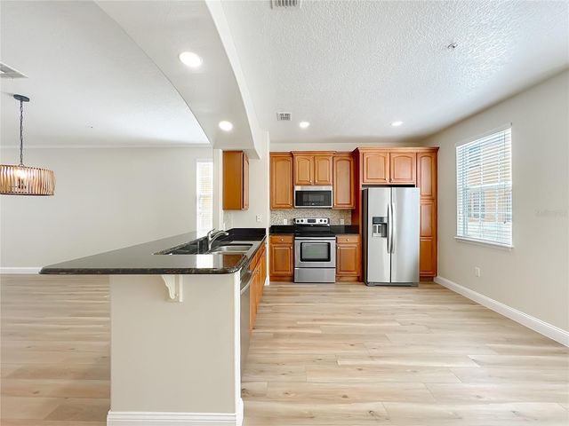 1864 PROSPECT AVENUE, Orlando, FL 32814