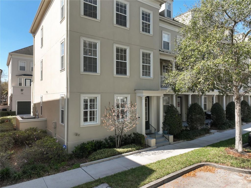 Image 3 of property listing at 1864 PROSPECT AVENUE, Orlando, FL 32814