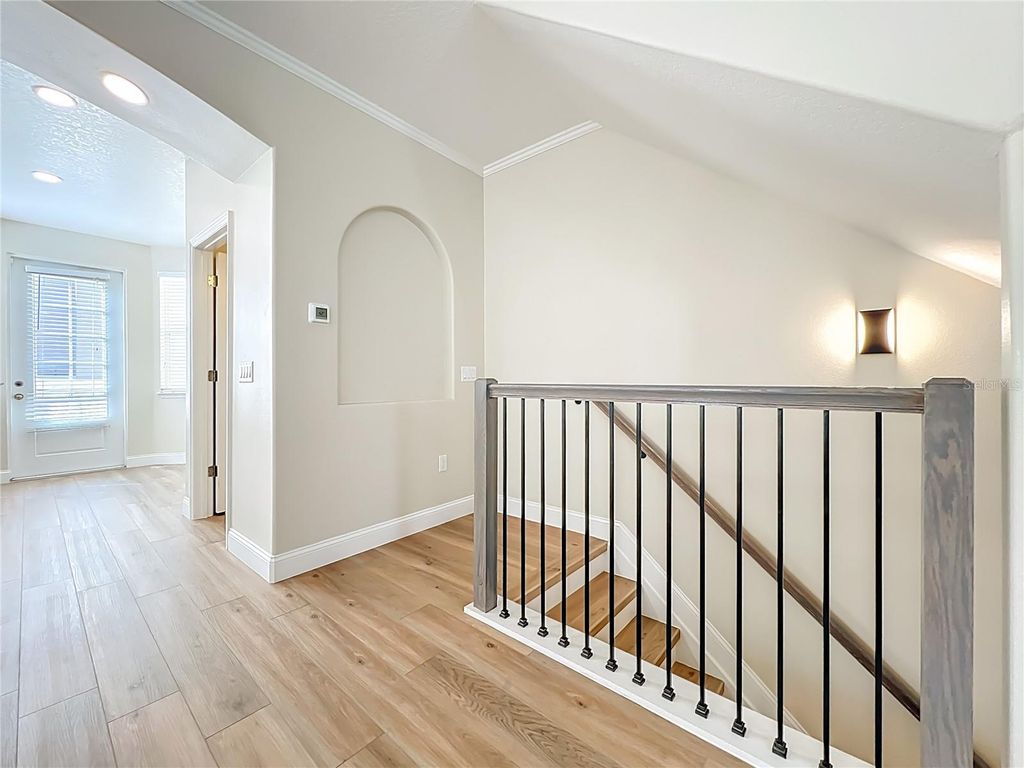 Image 23 of property listing at 1864 PROSPECT AVENUE, Orlando, FL 32814