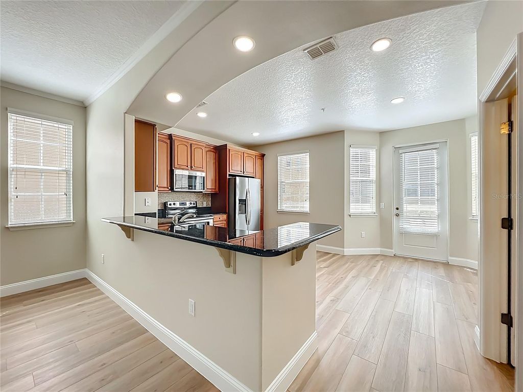 Image 32 of property listing at 1864 PROSPECT AVENUE, Orlando, FL 32814