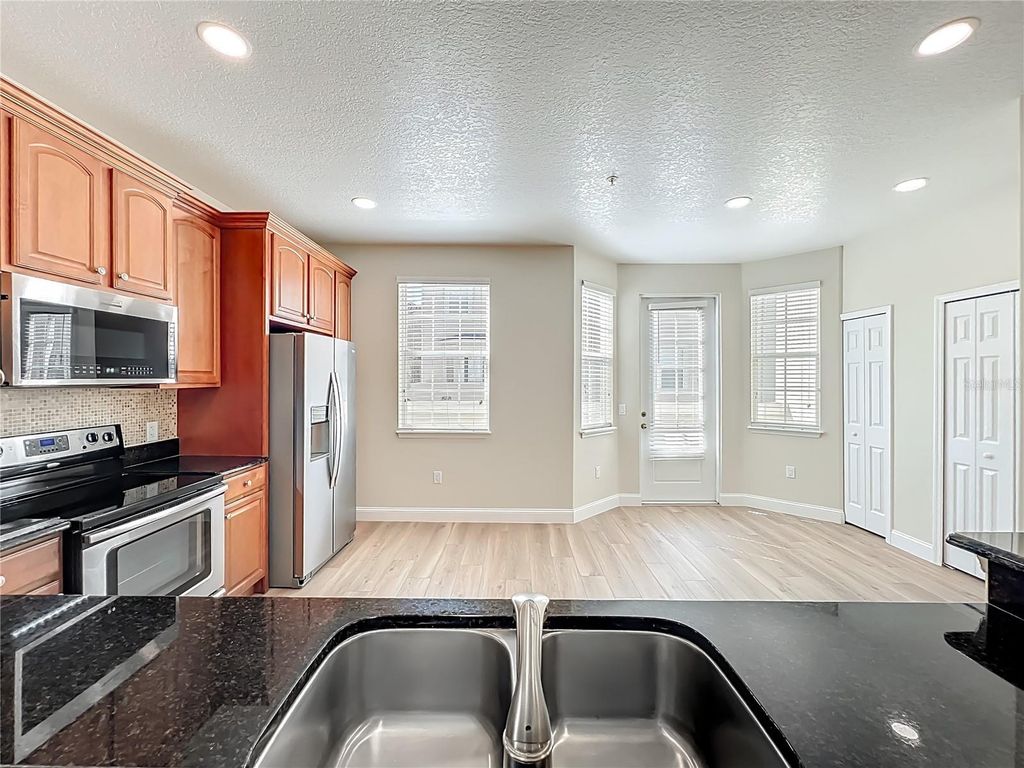 Image 33 of property listing at 1864 PROSPECT AVENUE, Orlando, FL 32814