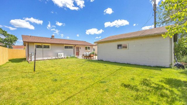 2327 Ontario AVENUE, Sheboygan, WI 53081