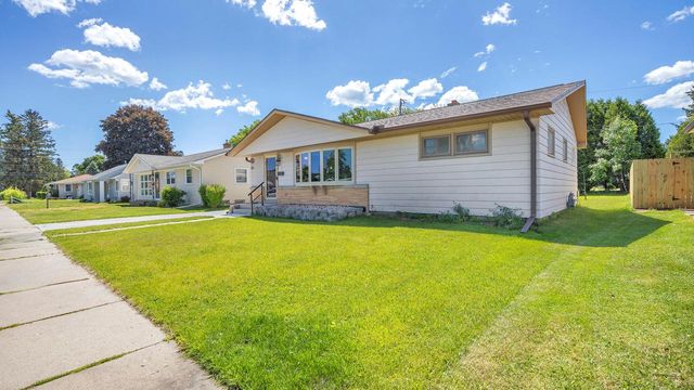 2327 Ontario AVENUE, Sheboygan, WI 53081