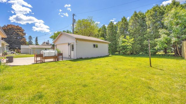 2327 Ontario AVENUE, Sheboygan, WI 53081