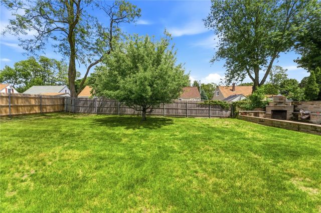 34 Intervale Road, Cranston, RI 02910
