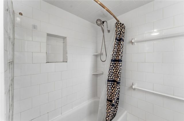 34 Intervale Road, Cranston, RI 02910