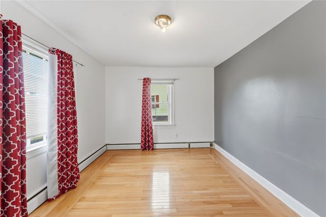 34 Intervale Road, Cranston, RI 02910