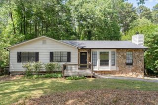 3189 Aspen Circle, Snellville, GA 30078