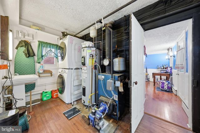 15 FAIRGROUND AVE, Hagerstown, MD 21740