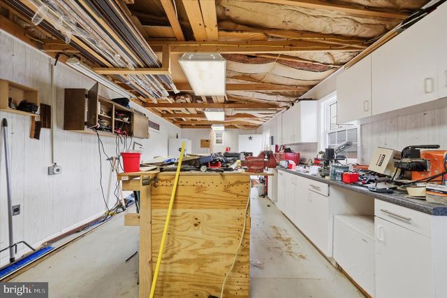 15 FAIRGROUND AVE, Hagerstown, MD 21740