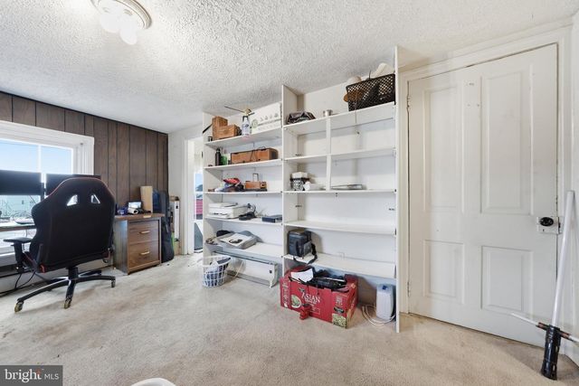 15 FAIRGROUND AVE, Hagerstown, MD 21740