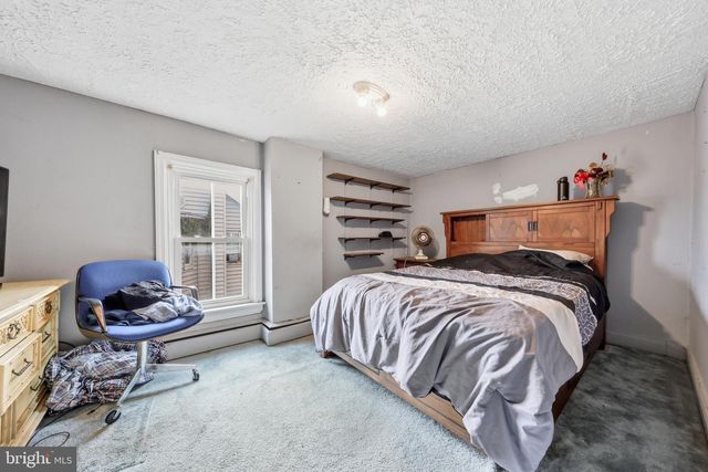 15 FAIRGROUND AVE, Hagerstown, MD 21740