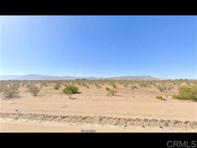 11947 HAMILTON RD, Apple Valley, CA 92308
