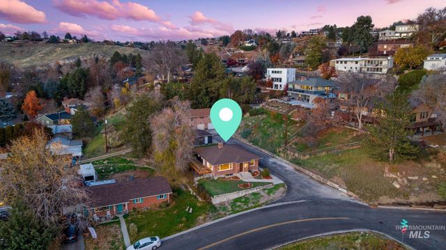 300 W Ofarrell, Boise, ID 83702