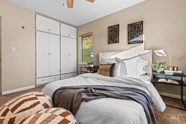 300 W Ofarrell, Boise, ID 83702