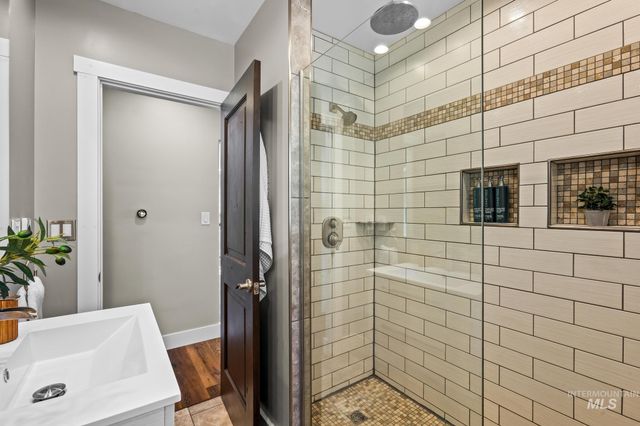 300 W Ofarrell, Boise, ID 83702