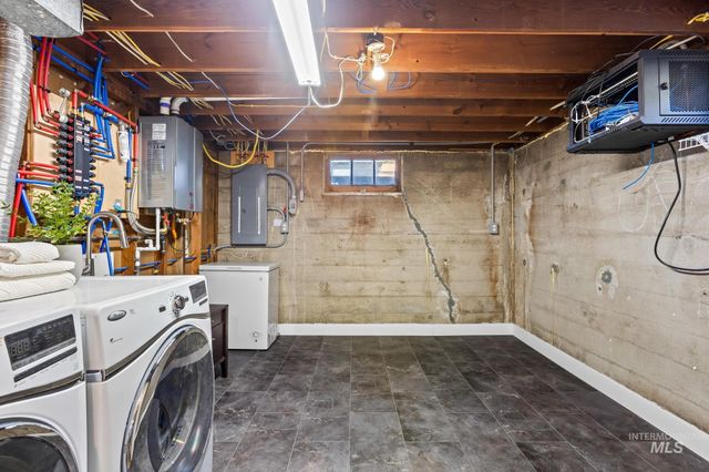 300 W Ofarrell, Boise, ID 83702