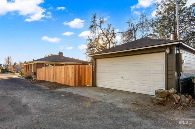 300 W Ofarrell, Boise, ID 83702