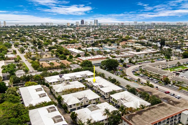732 SE 2nd Street 732, Pompano Beach, FL 33060