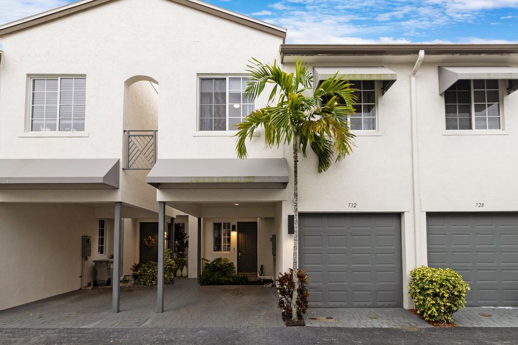 732 SE 2nd Street 732, Pompano Beach, FL 33060
