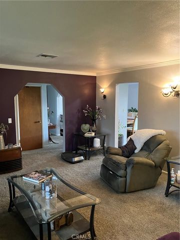 1976 6th Street, Oroville, CA 95965