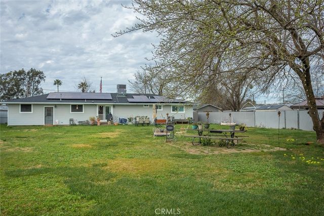 1976 6th Street, Oroville, CA 95965