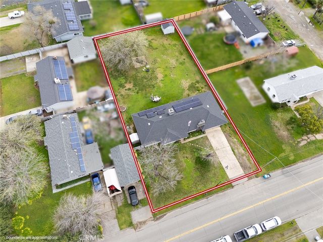 1976 6th Street, Oroville, CA 95965