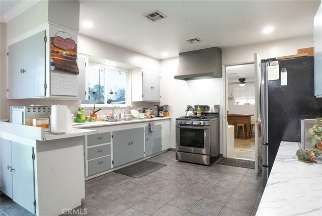 1976 6th Street, Oroville, CA 95965