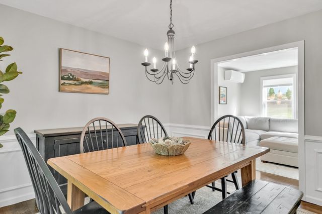 7 Duffield Rd, Hopkinton, MA 01748
