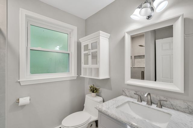 7 Duffield Rd, Hopkinton, MA 01748