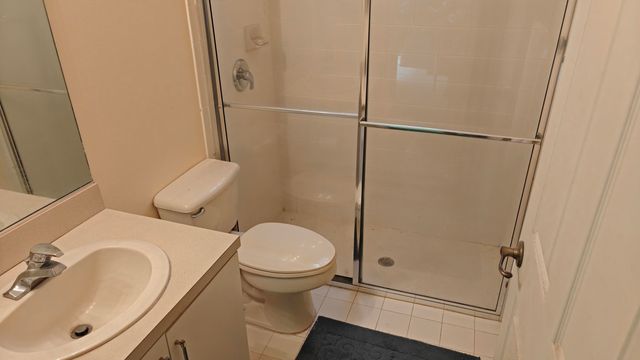 5880 NW 121 Avenue, Coral Springs, FL 33076