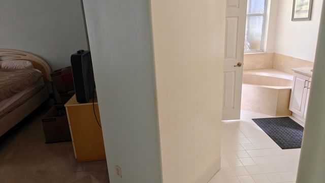 5880 NW 121 Avenue, Coral Springs, FL 33076