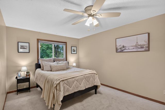 403 98th Avenue NE, Blaine, MN 55434