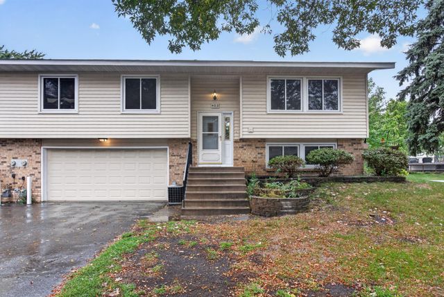 403 98th Avenue NE, Blaine, MN 55434
