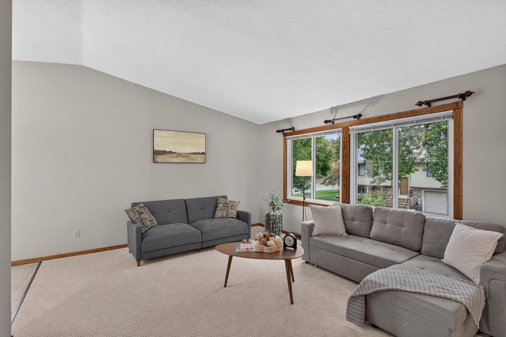 403 98th Avenue NE, Blaine, MN 55434 — photo 2