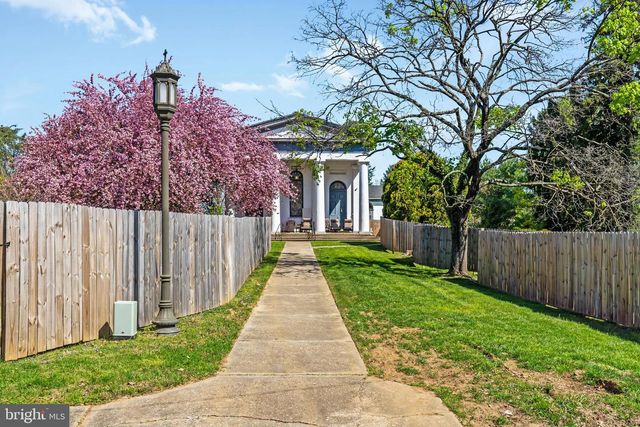 18 STONE CHAPEL LN, Pikesville, MD 21208