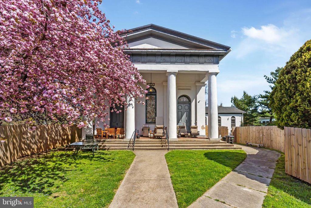 18 STONE CHAPEL LN, Pikesville, MD 21208