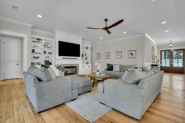 1 Pierpoint Ln, Bluffton, SC 29909