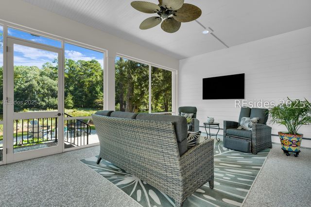 1 Pierpoint Ln, Bluffton, SC 29909