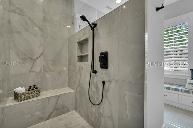 1 Pierpoint Ln, Bluffton, SC 29909