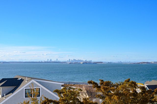 15 Glover Ave, Hull, MA 02045