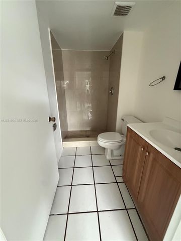 15316 SW 72nd Street 1914, Miami, FL 33193