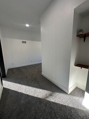 229 E Beam Street, Porter, IN 46304