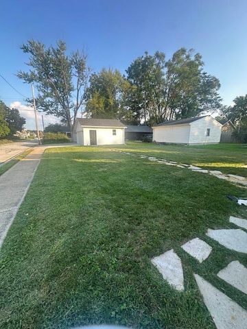 229 E Beam Street, Porter, IN 46304