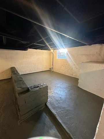 229 E Beam Street, Porter, IN 46304