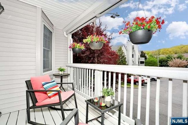 101 Quartz Lane, Paterson, NJ 07501