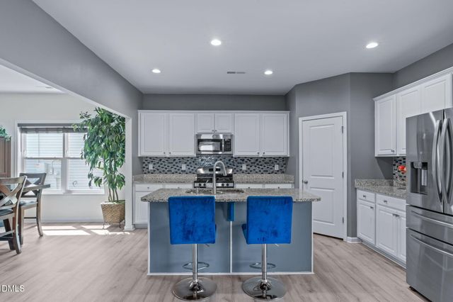 102 Sherrill Pl Lane, Garner, NC 27529