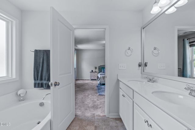 102 Sherrill Pl Lane, Garner, NC 27529