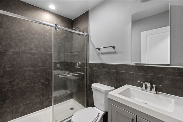 541 W OAKDALE Avenue 507, Chicago, IL 60657