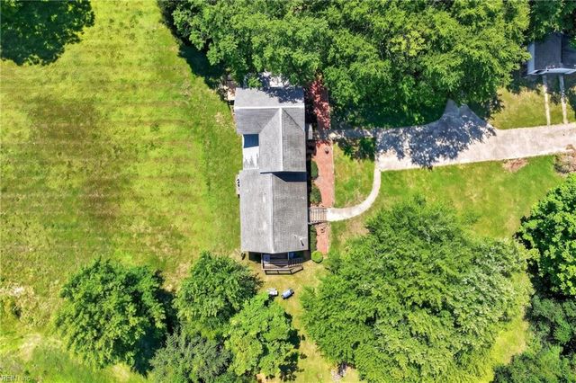 12 Holston LN, Hampton, VA 23664